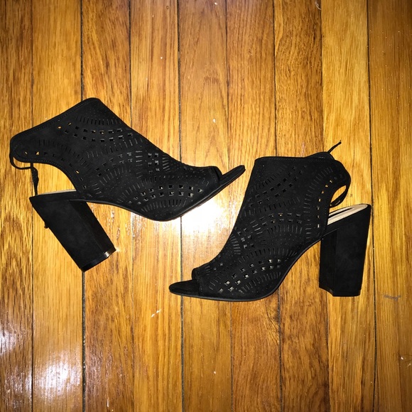 Forever 21 Shoes - ❗️SALE❗️Forever 21 Booties